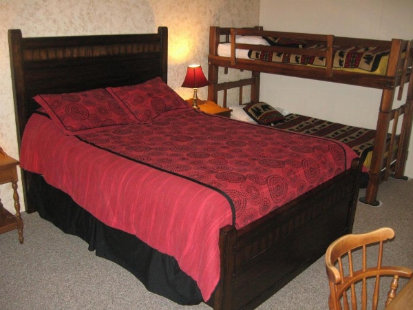 Big Bears Lodge image 18